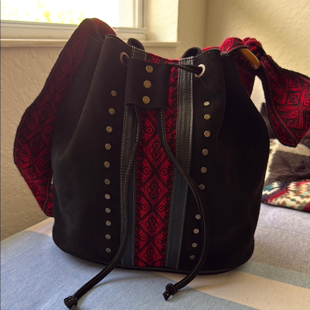 Sporty Black and Red Hobo Bag with Color Block Design - Picture 3 of 5